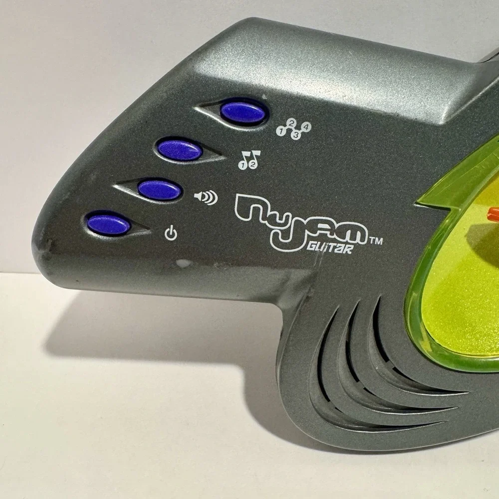 Hasbro‎ NuJam Guitar Toy Bop-It Handheld Electronic Game Vtg 2002 Tested Working